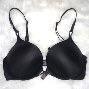 Victoria secret bombshell bra in black. Size 34C.